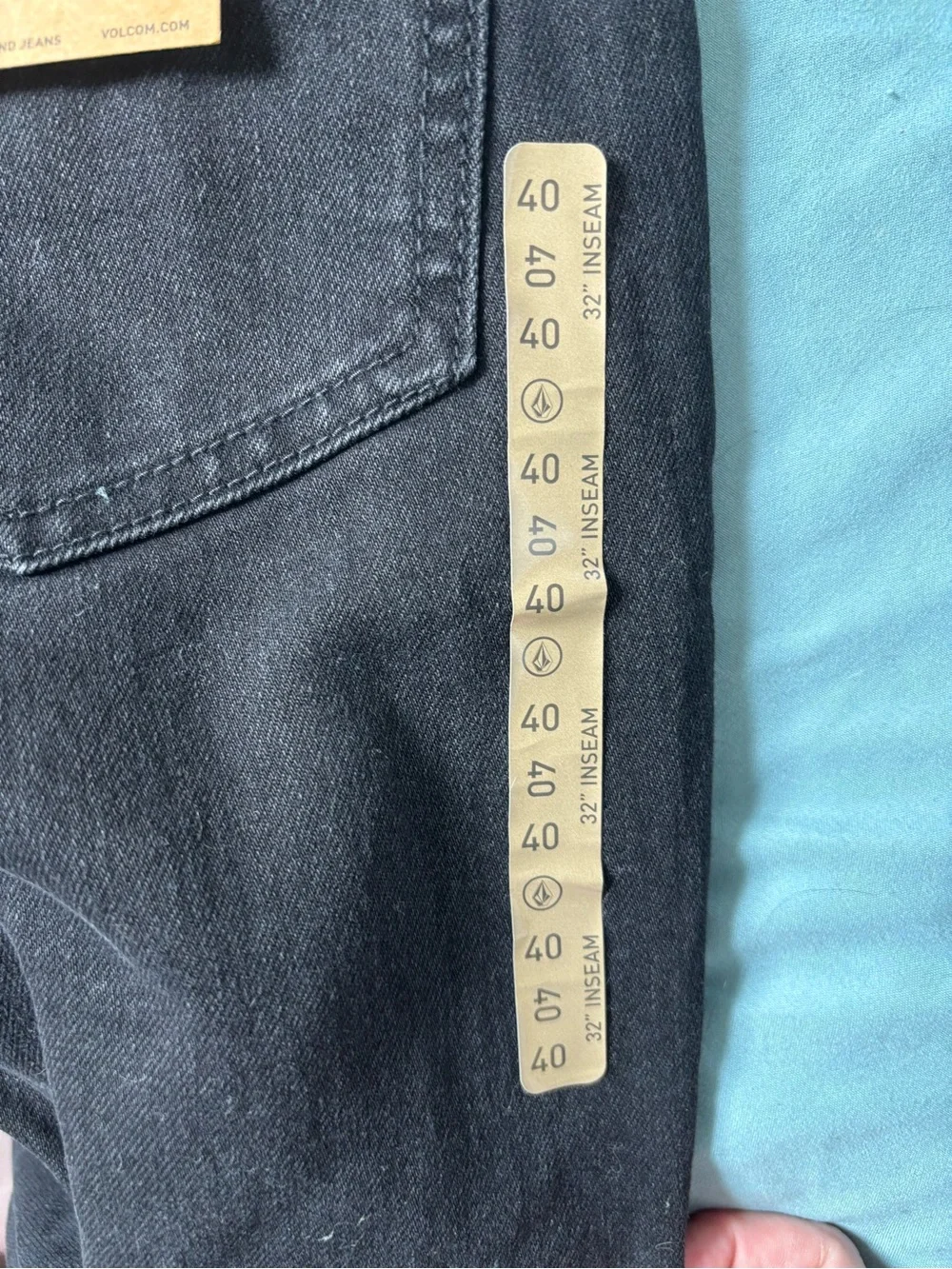 NWT Volcom Mens 2x4 Skinny Fit Jeans Black Size 40x32